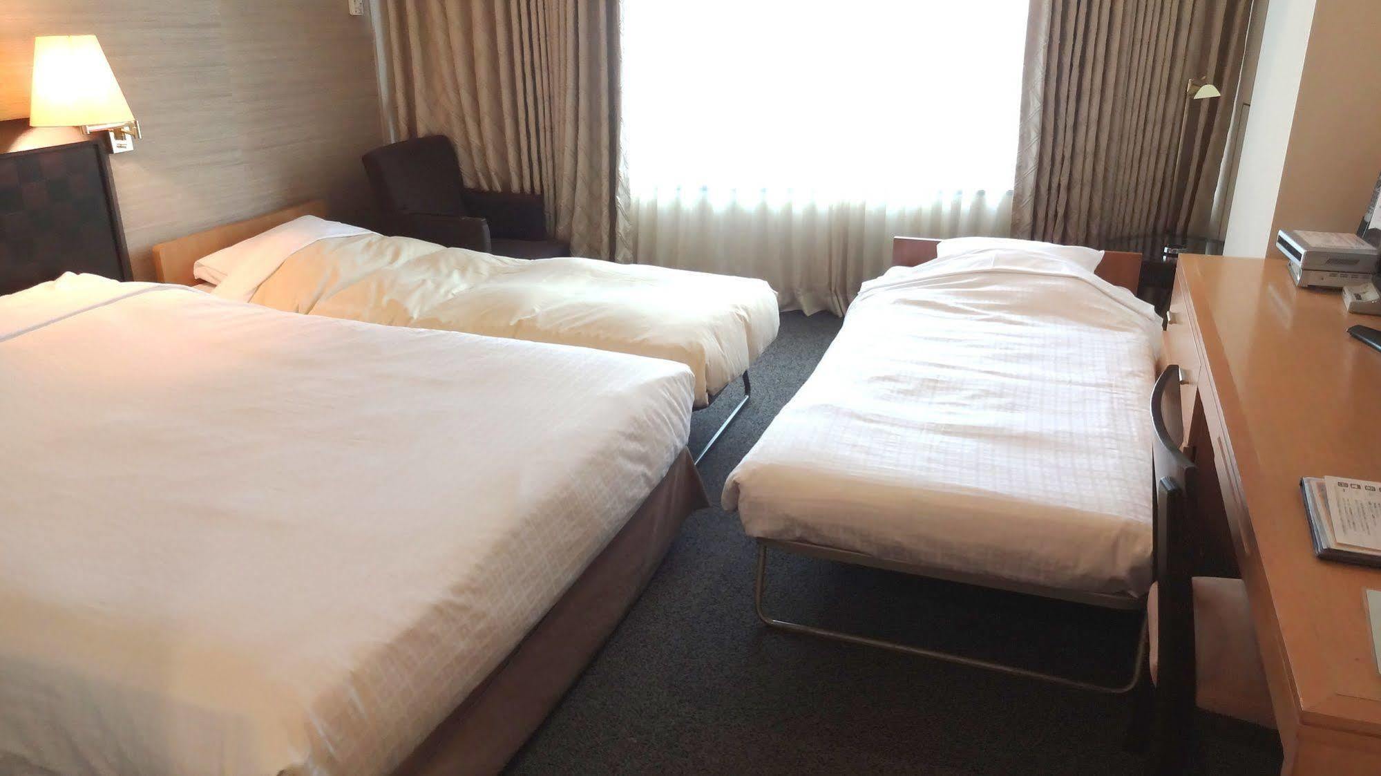 Hotel Breezbay And 3*